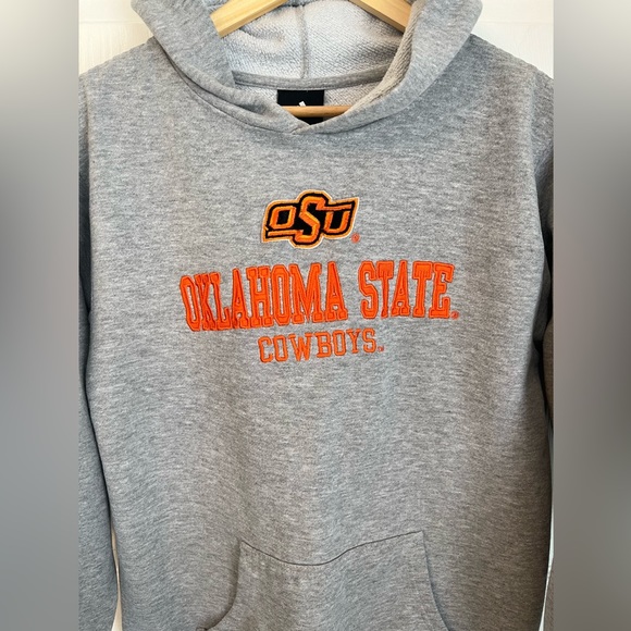 Oklahoma State University Cowboys Sweatshirt Hoodie - Picture 3 of 3